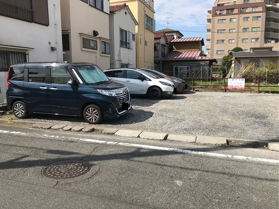 江戸川区春江町２丁目　月極駐車場